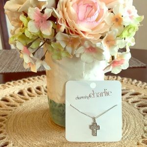 NWT Beautiful cross necklace by Charming Charlie